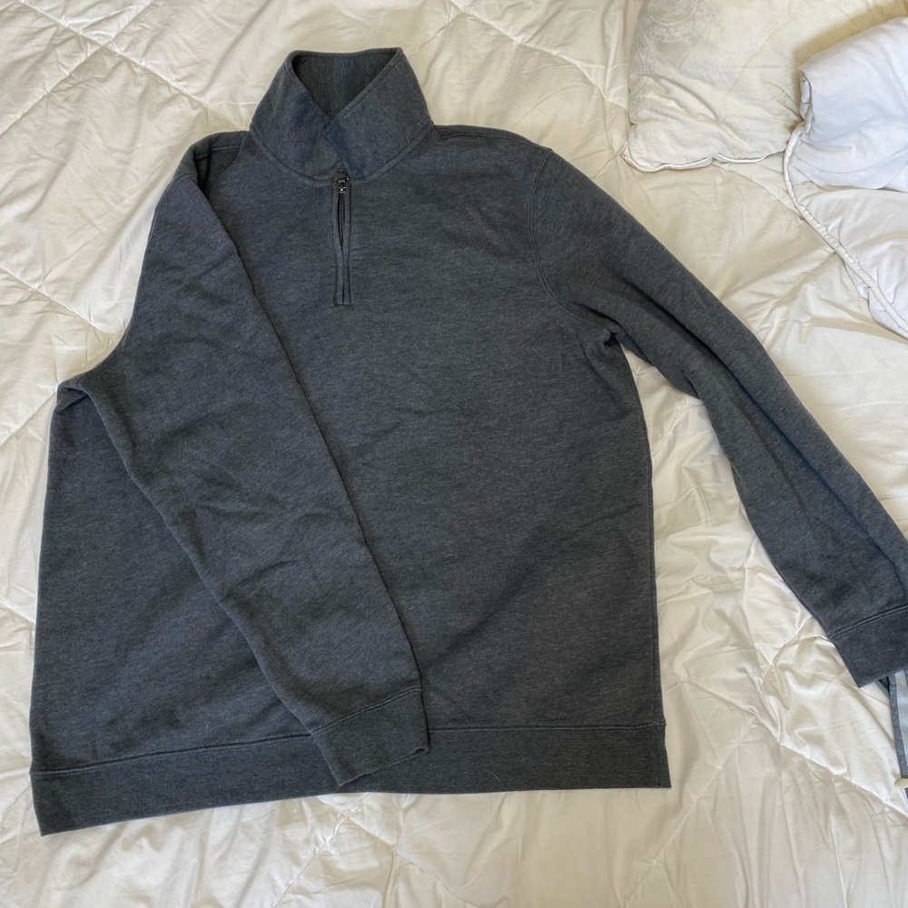 Pull over quarter zip